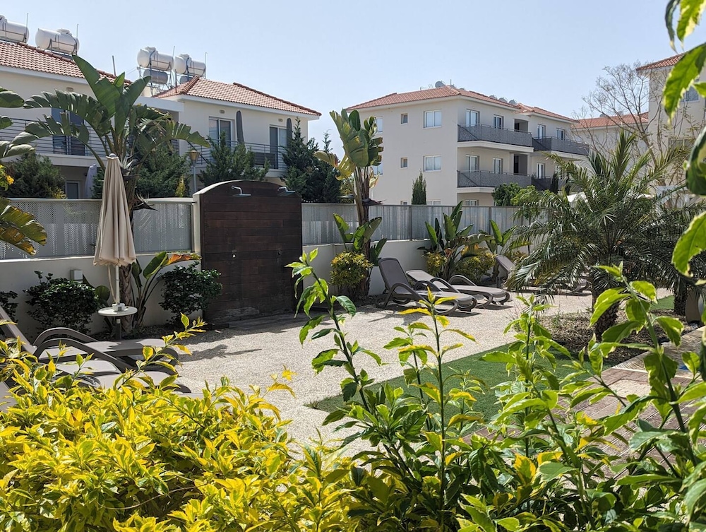 Violetta Apartment Ground Floor Pool View
