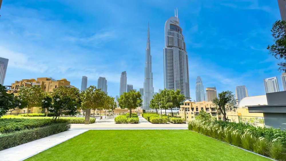Burj Royale Residences- Downtown Dubai