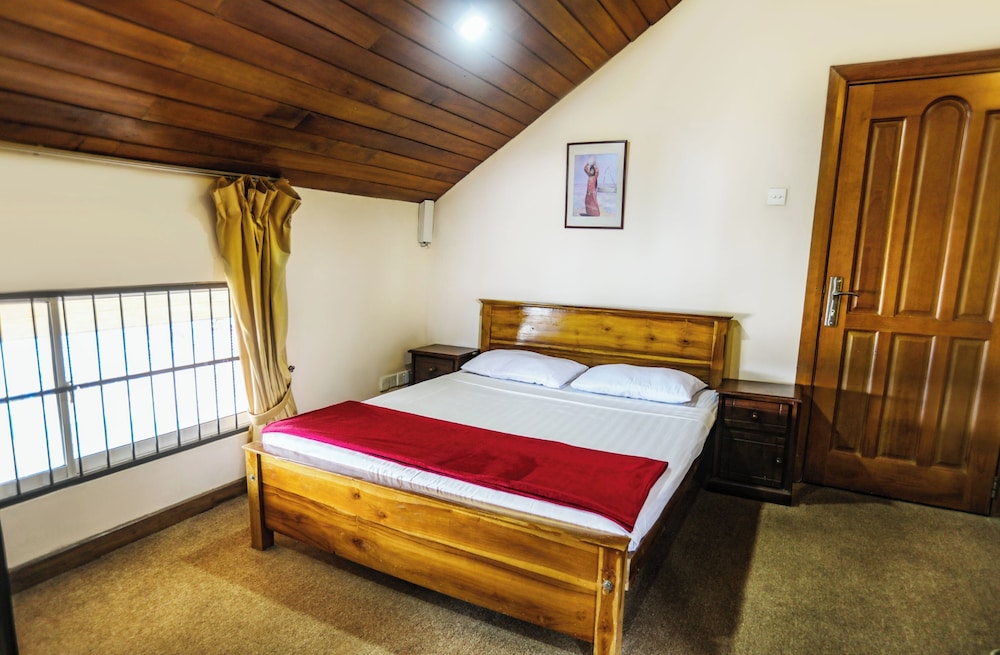 Yoho Villa Acacia