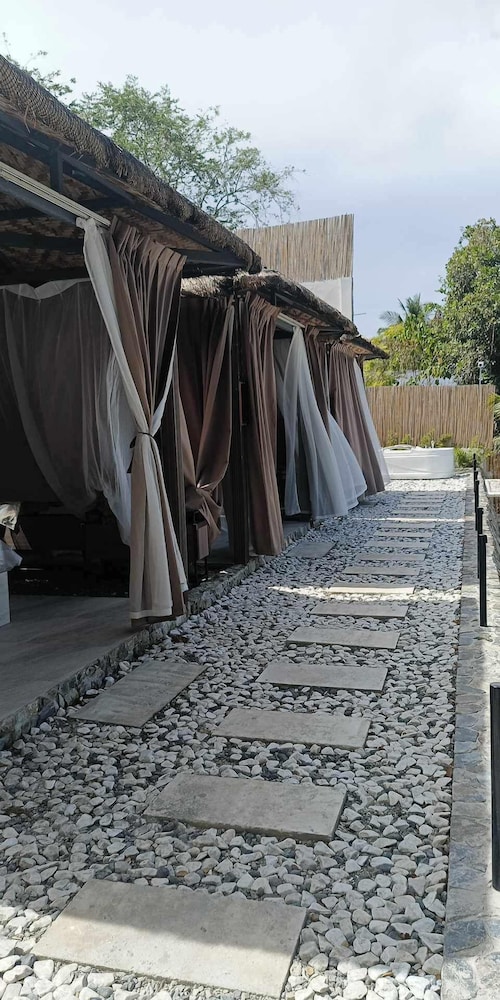 The South Hideaway Oslob