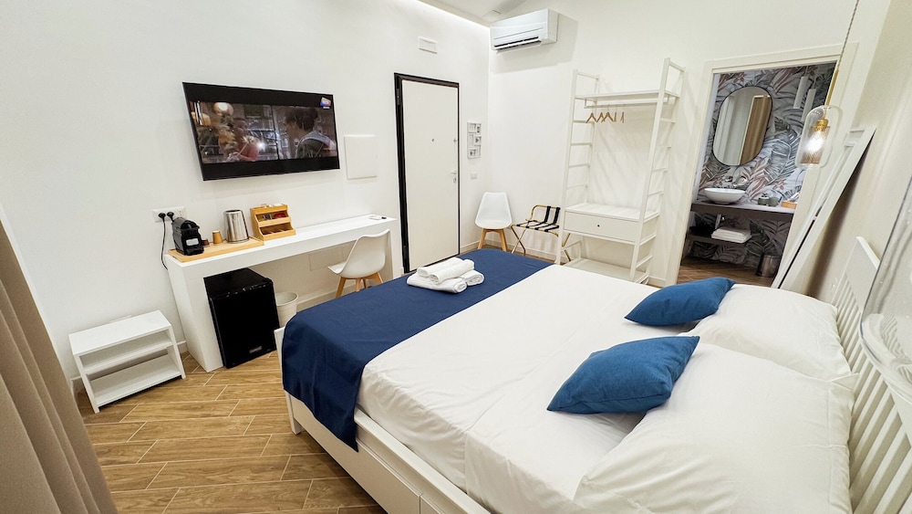 Giandra Rooms and Garden