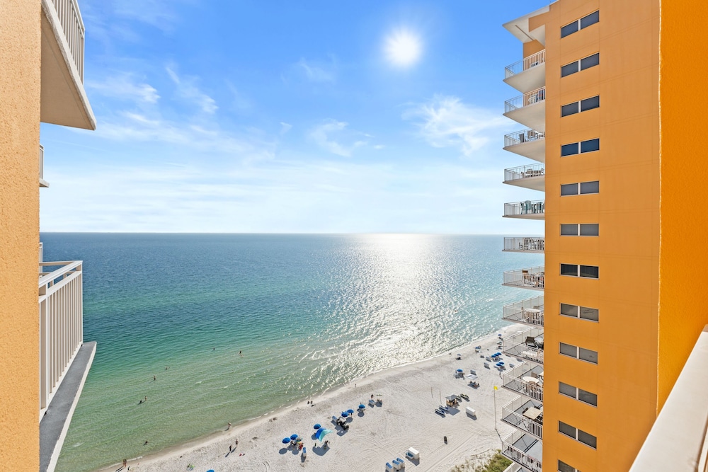 Splash Beach Resort by Panhandle Getaways