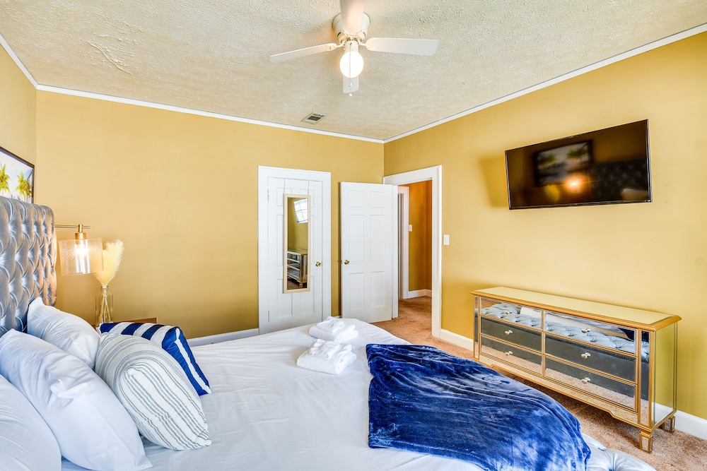 Georgia Vacation Rental: 3 Mi to Downtown Columbus view 4