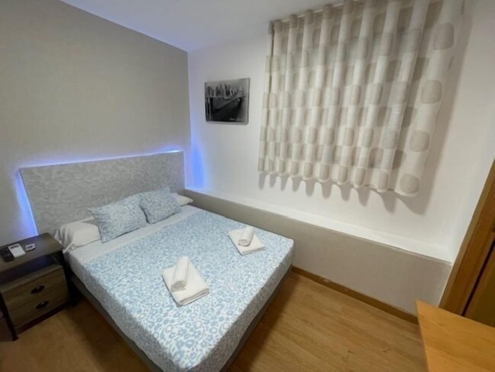HOSTAL QUINTA SANTILLAN