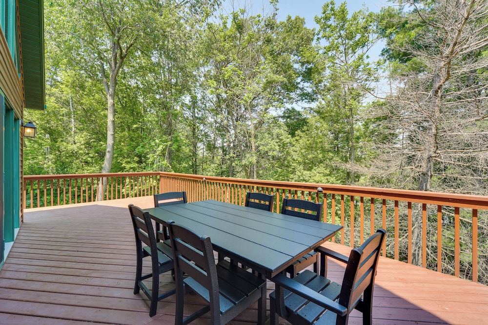 Private Boat Dock: Lake Wapogasset Retreat!