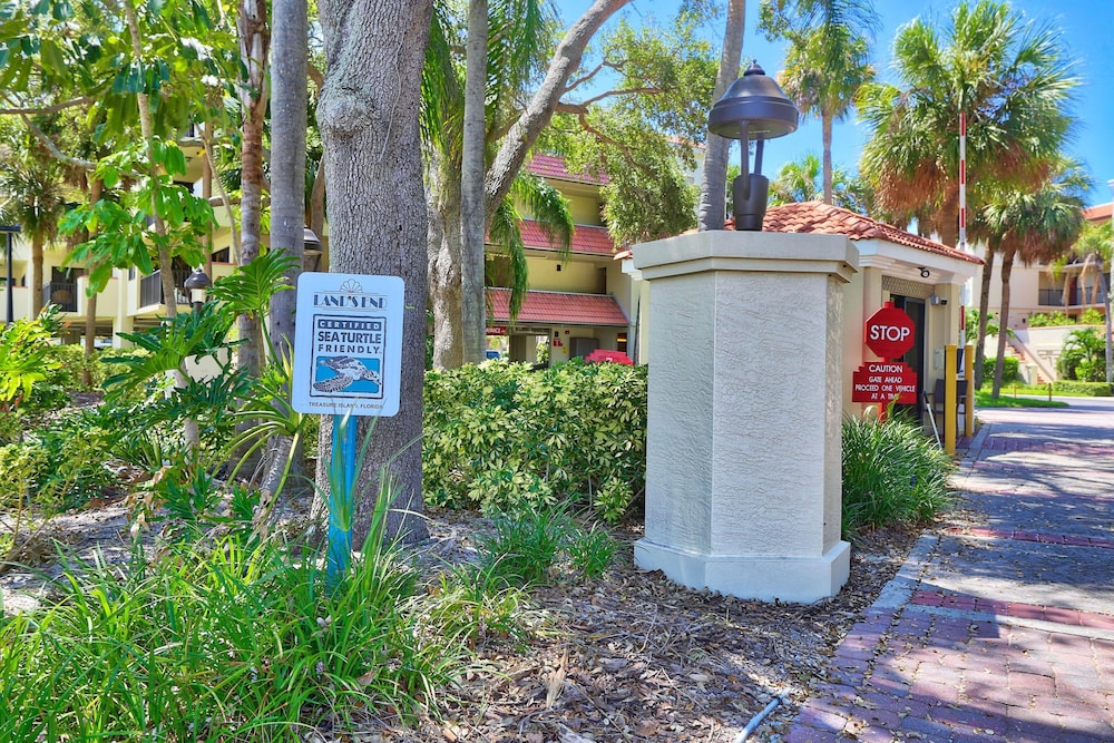 Land's End 5-202 Gulf-bay Front - Premier