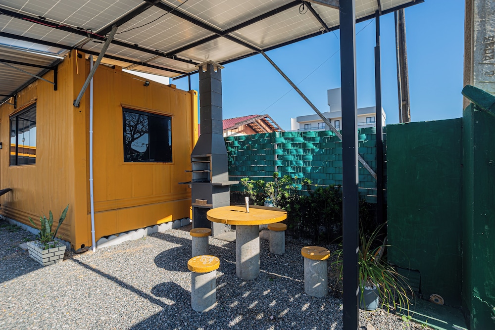 Container 3