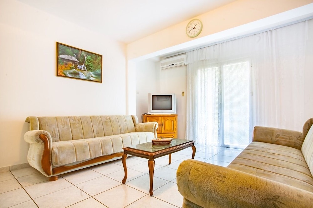 Apartments Adriatic photo 4