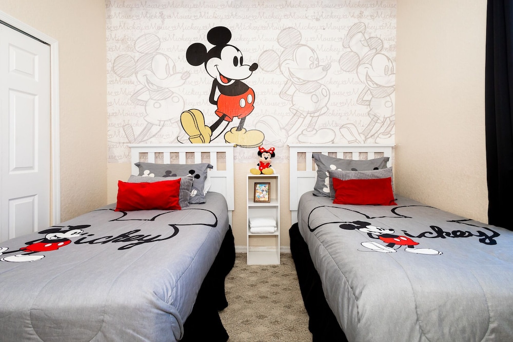 Dreamscape Villa at Regal Palms - Image 5