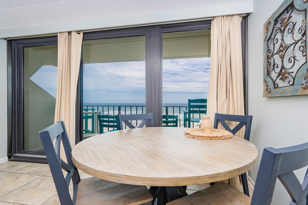 Island Winds East 602 2 Bedroom Condo