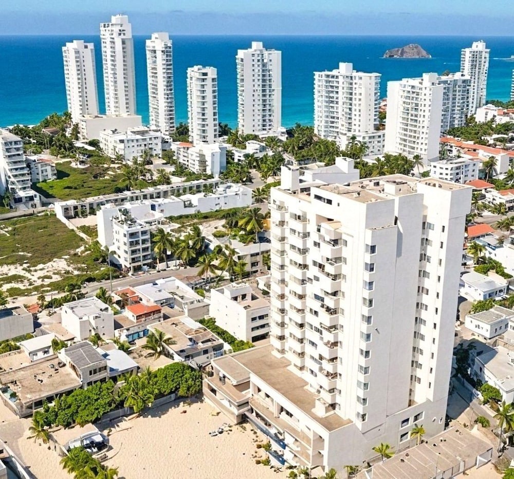 Apartamentos Velas al Mar - by SOHO