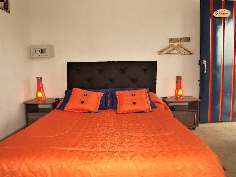 Hostal El Zorzal