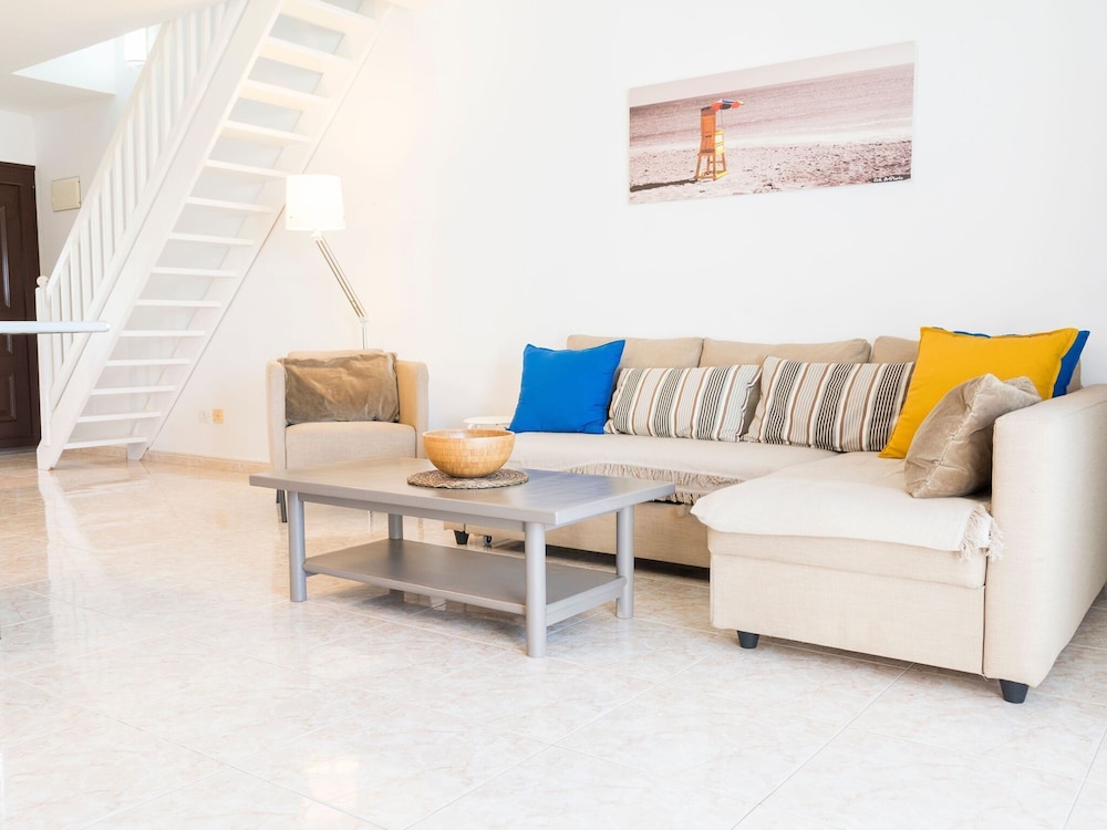 Comfortable Duplex in Costa Teguise, Near the Beach and Restaurants photo 3