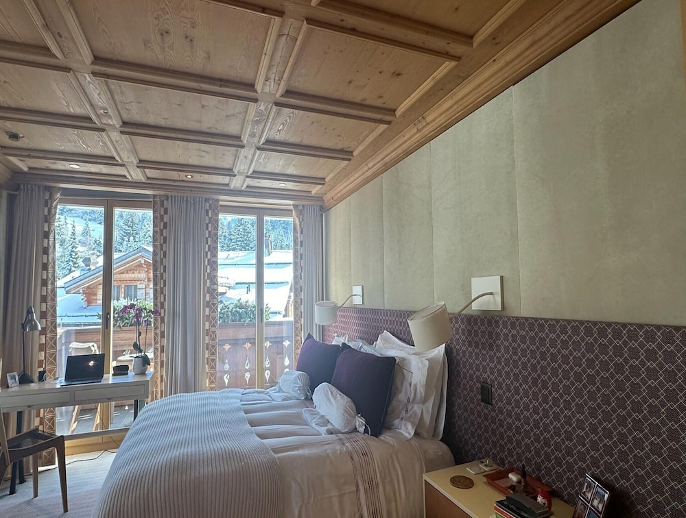 Luxurious Alpine Flat With Hotel Amenities