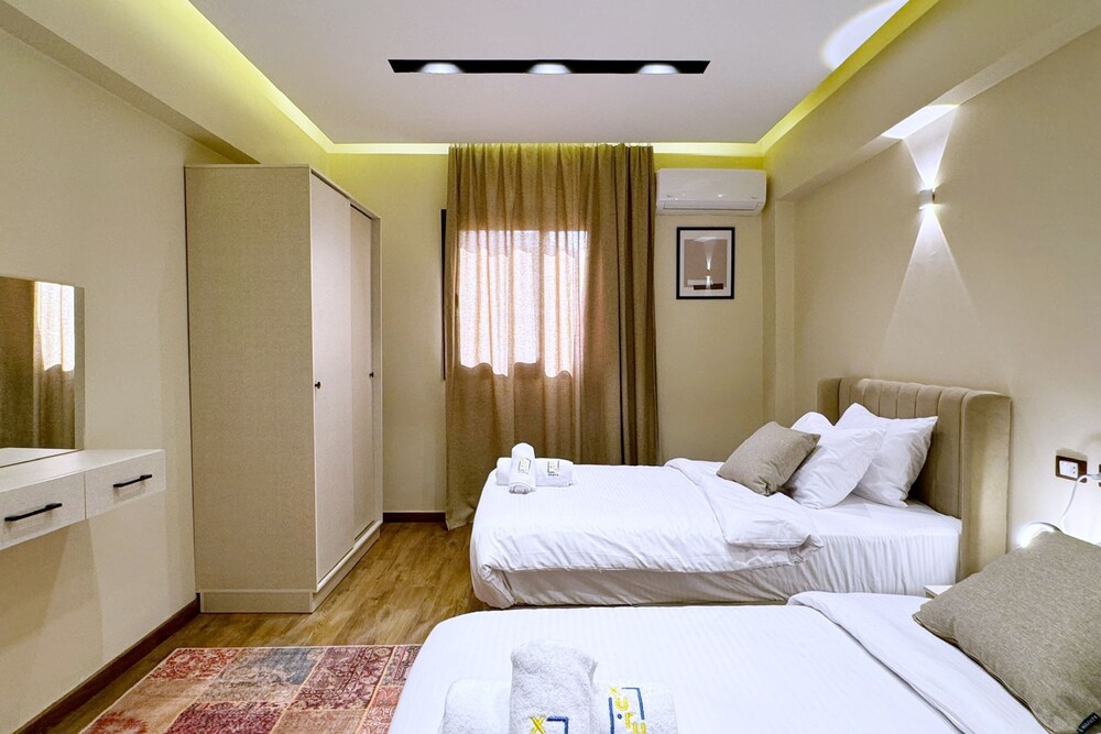 The Built-up 2 BDR Condo 15 min to CAI Airpt