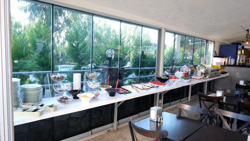 Sardunya Otel - Image 33
