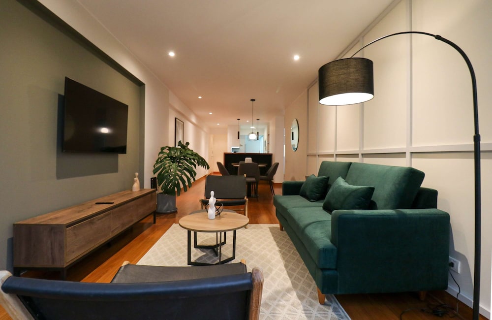 w Elegant 2BR w Spacious Terrace in Miraflores