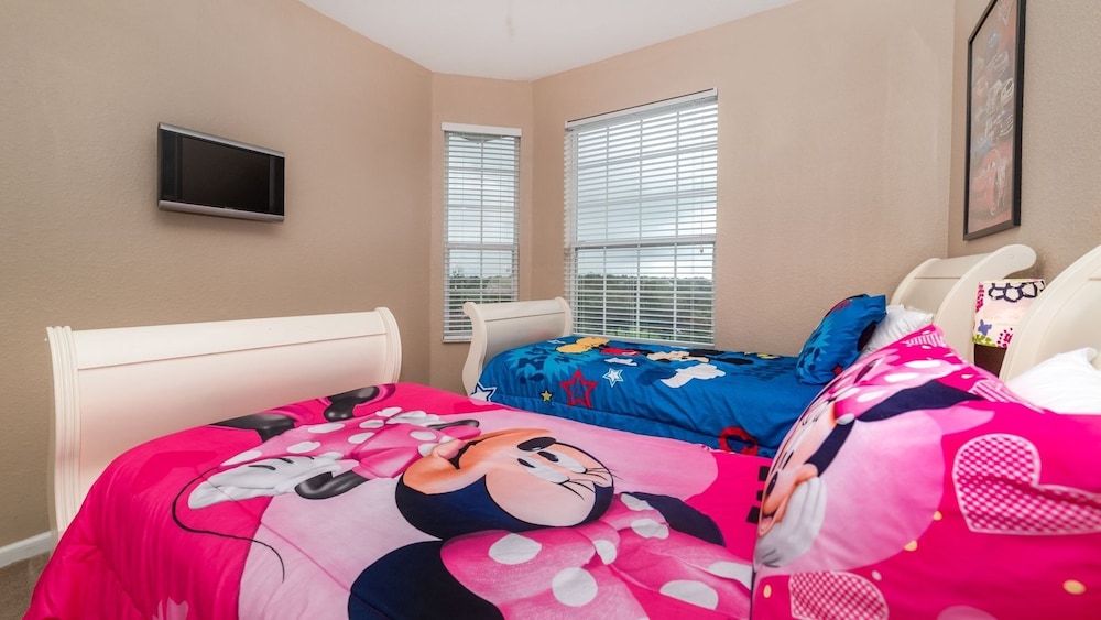 Windsor Hills Resort 3 Bedroom 4th Floor Condo with Resort Access 3 Apts