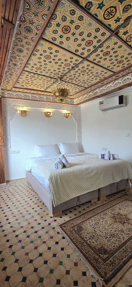 RIAD RAHBA FEZ