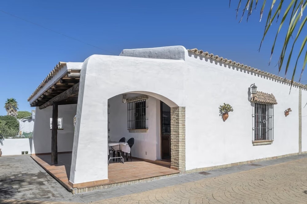 Casa con piscina compartida Conil de 5