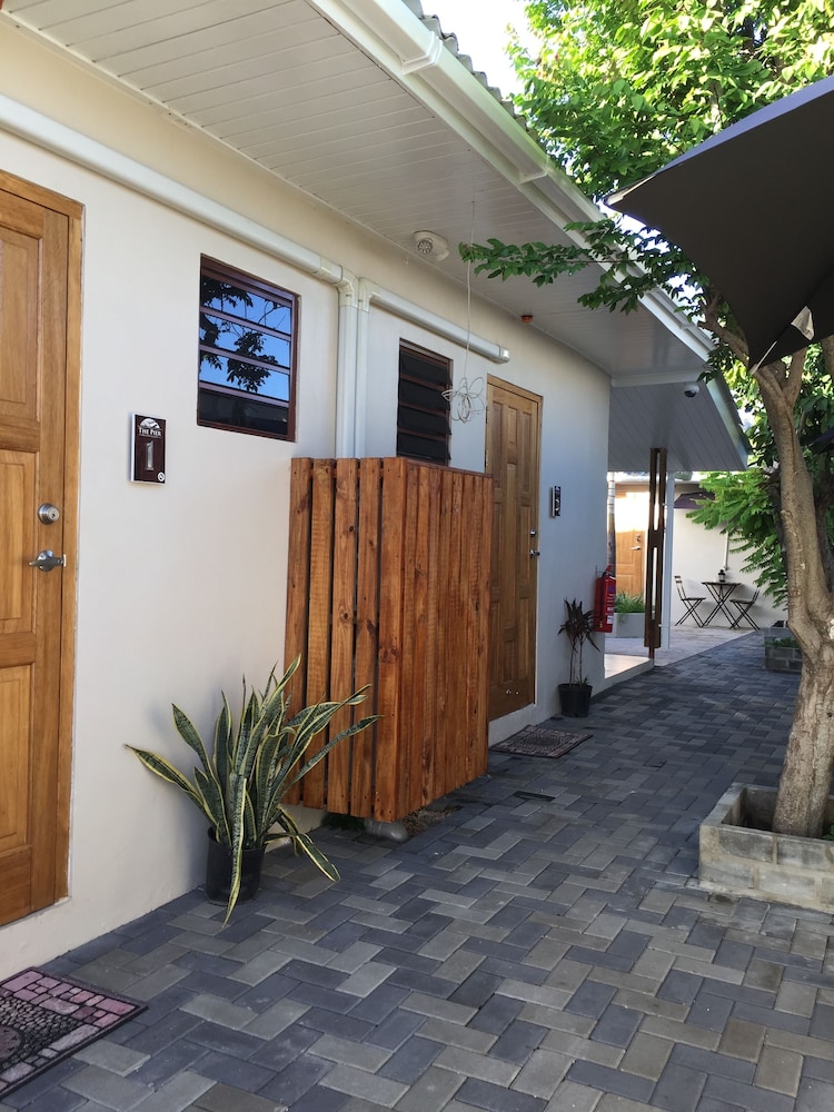 Hotel The Pier Beach Inn & Suites - Image 1