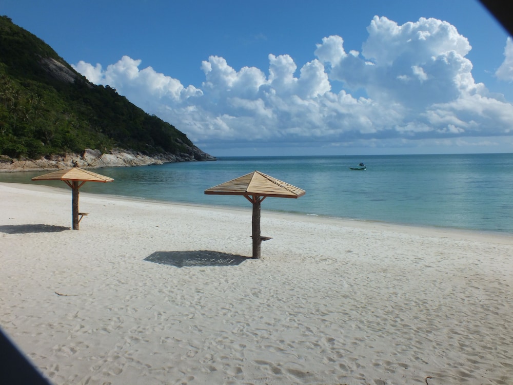 Bottle Beach 1 Resort