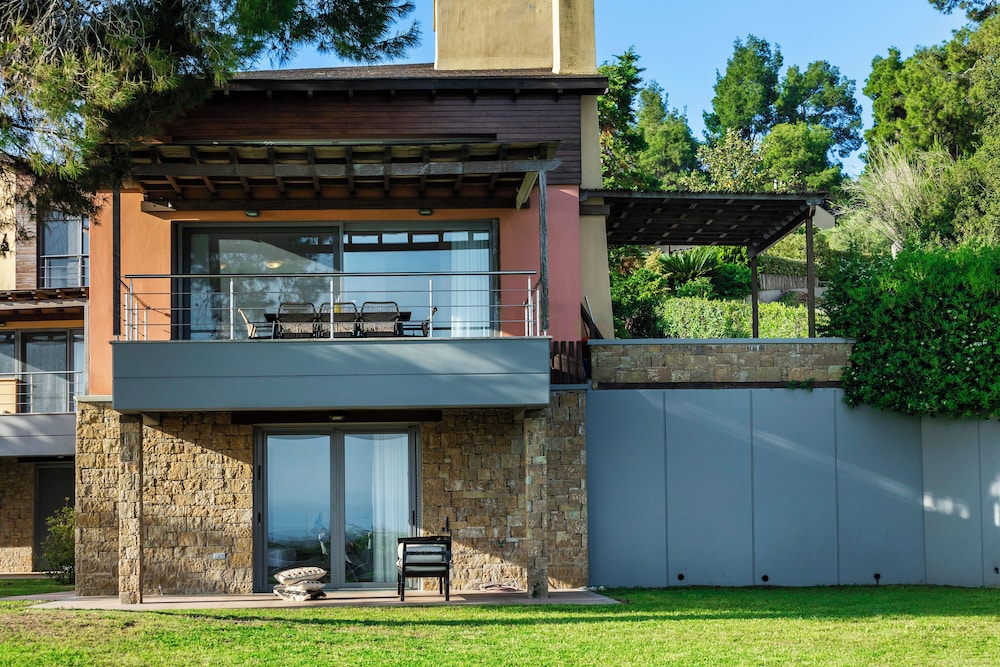 Beyond Residence
