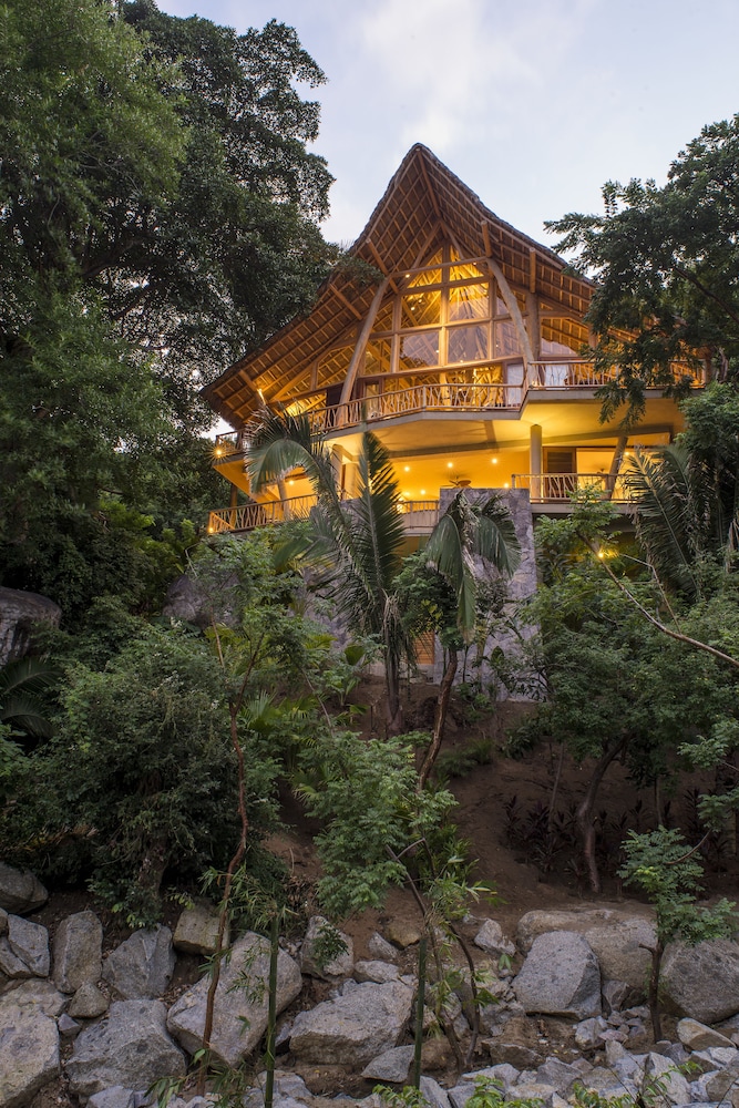 Treehouse Punta Sayulita by Tripwix