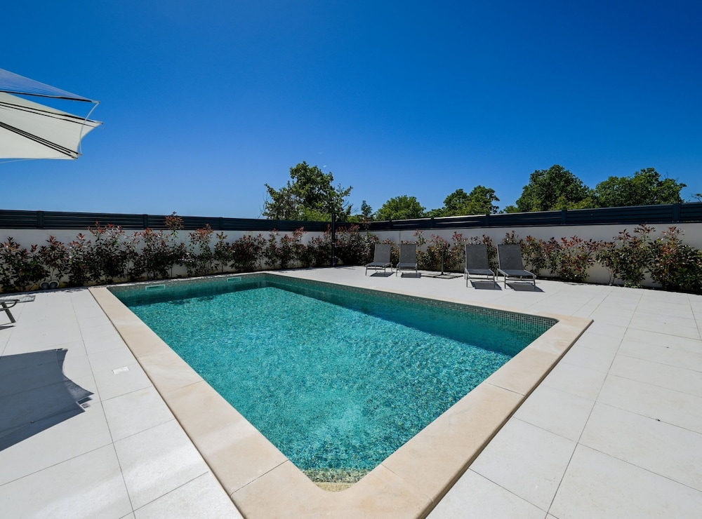 Refined and Inviting Villa in Kanfanar