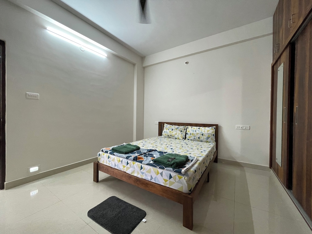 SSN HomeStays in Bangalore Near La Casa