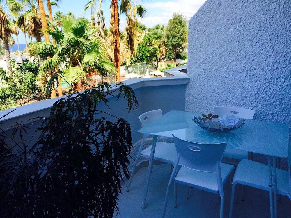 Oceanfront Condo in Playa las Americas With Sea Views