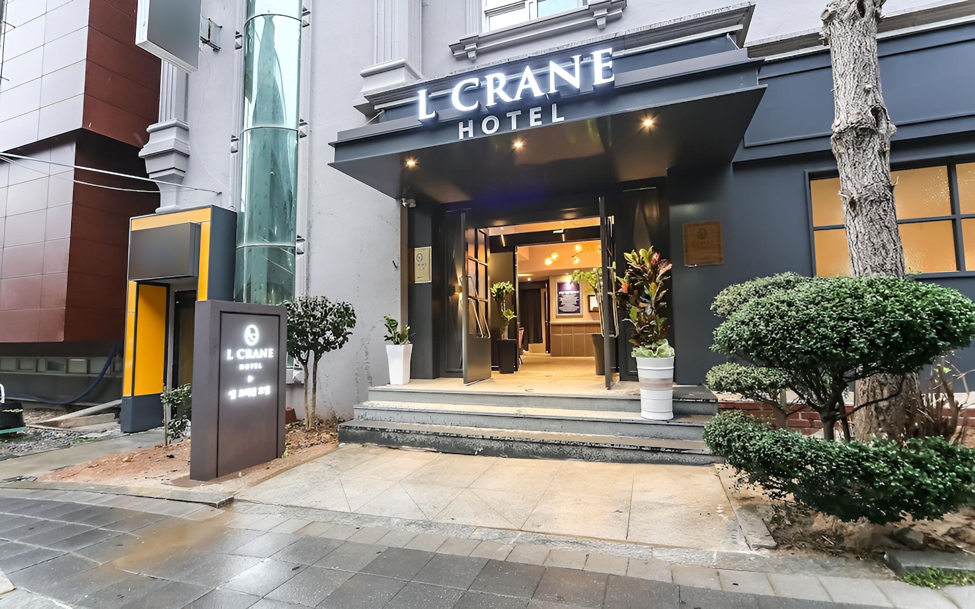 Yeosu Hotel L Crane view 2
