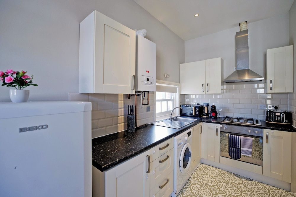 Imperial Barking Road Apartments