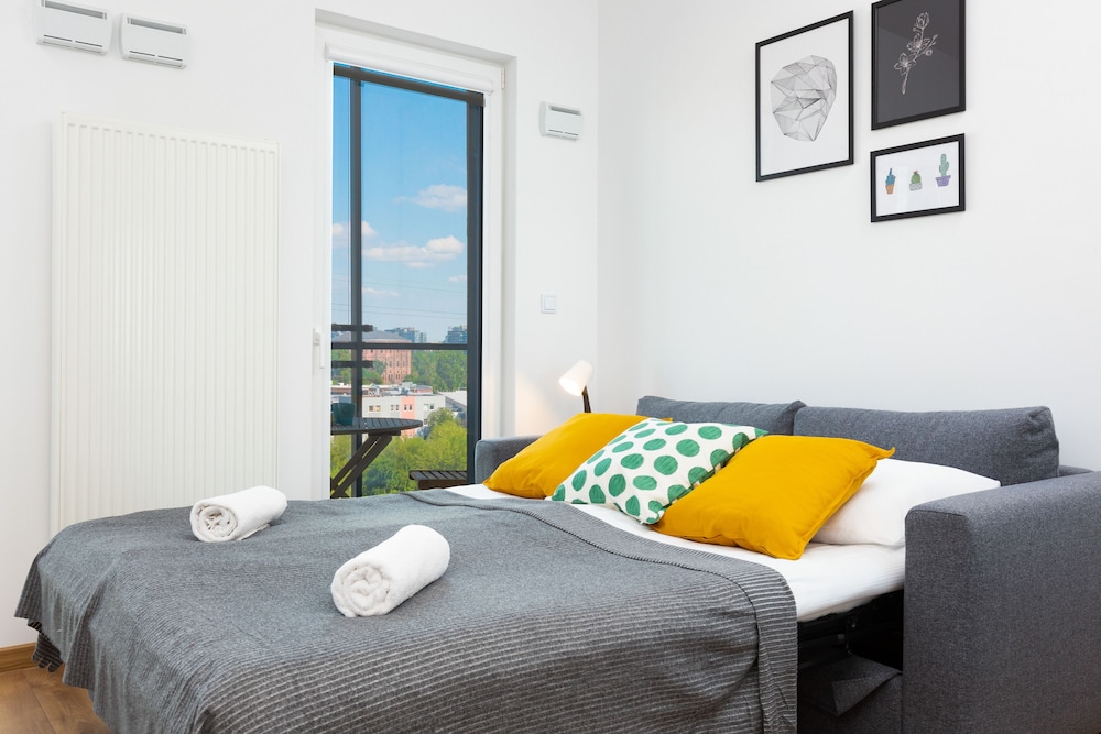 Warsaw Business Center Apartments view 3