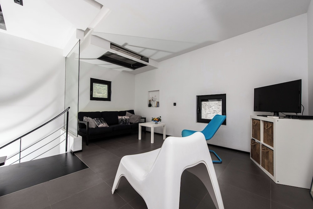 Villa Sun House