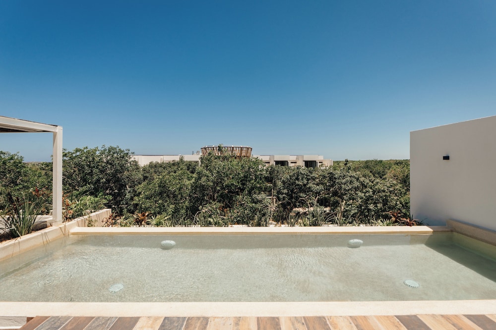 101 Park Tulum by Lumina