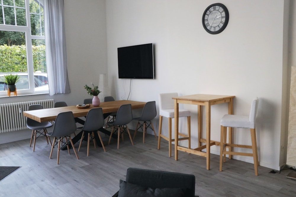 Schlafkonzept24 en Hannover — dining