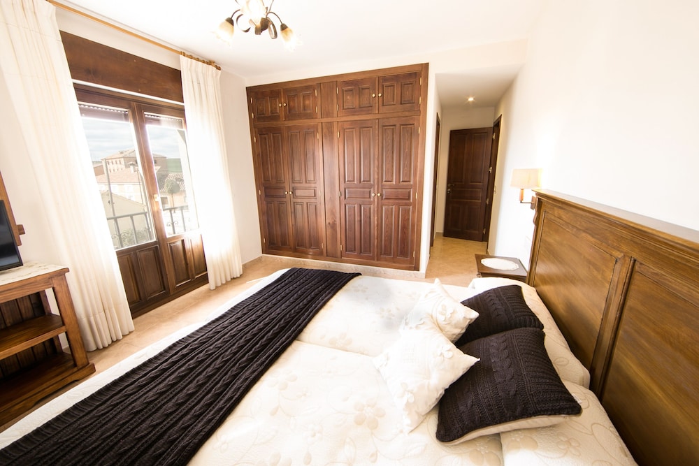 Hotel Restaurante Quintanares - Property Image 108