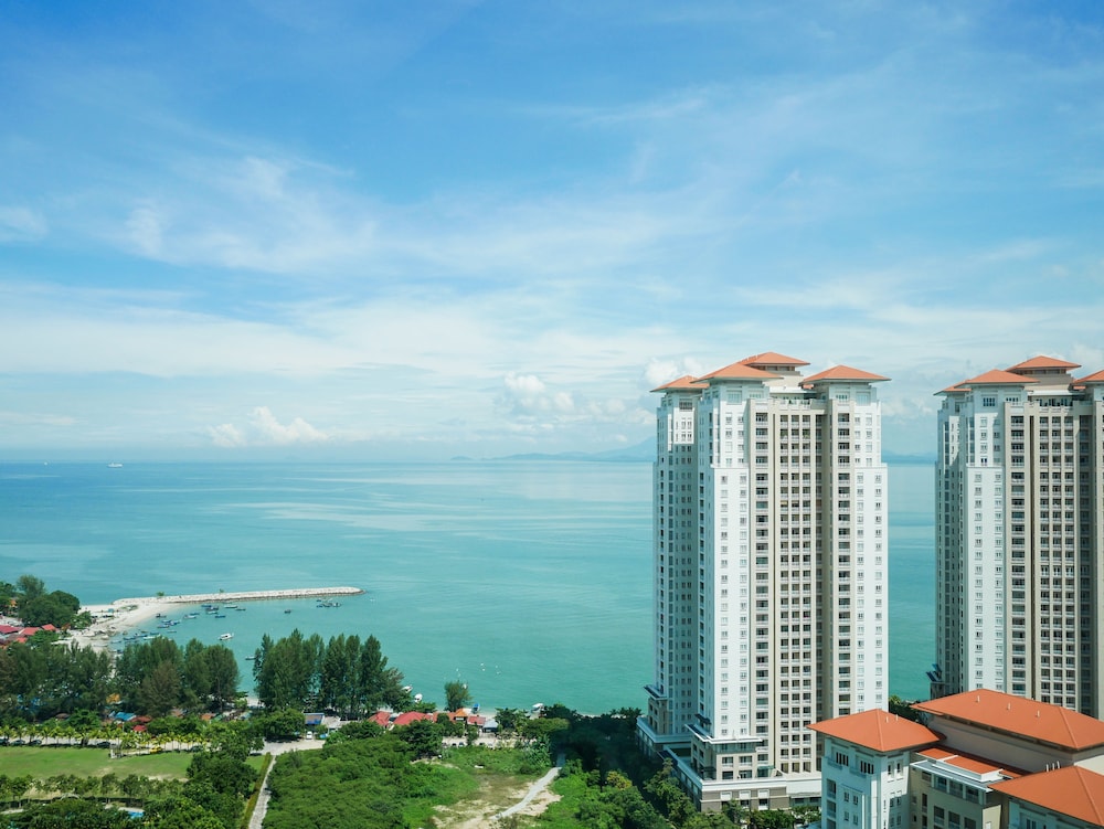 Hotel May Full Seaview Luxury Suite