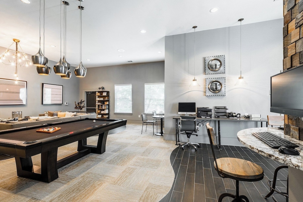 Landing Apartments Houston - Kingsland Blvd