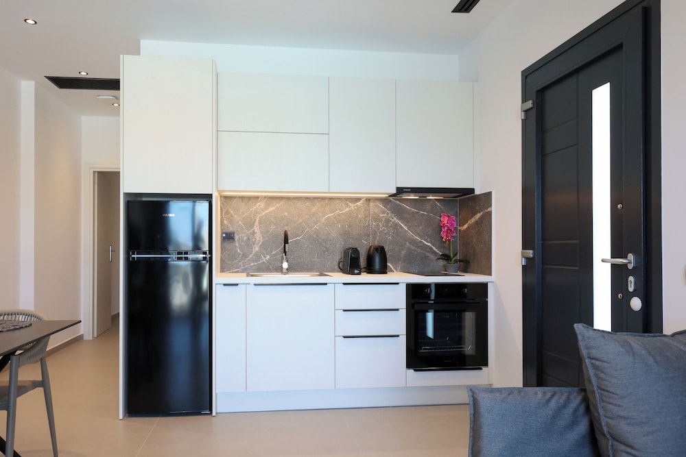 Limi Deluxe Suites