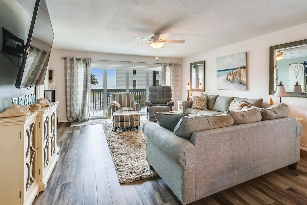 Sand Dunes Townhome C2
