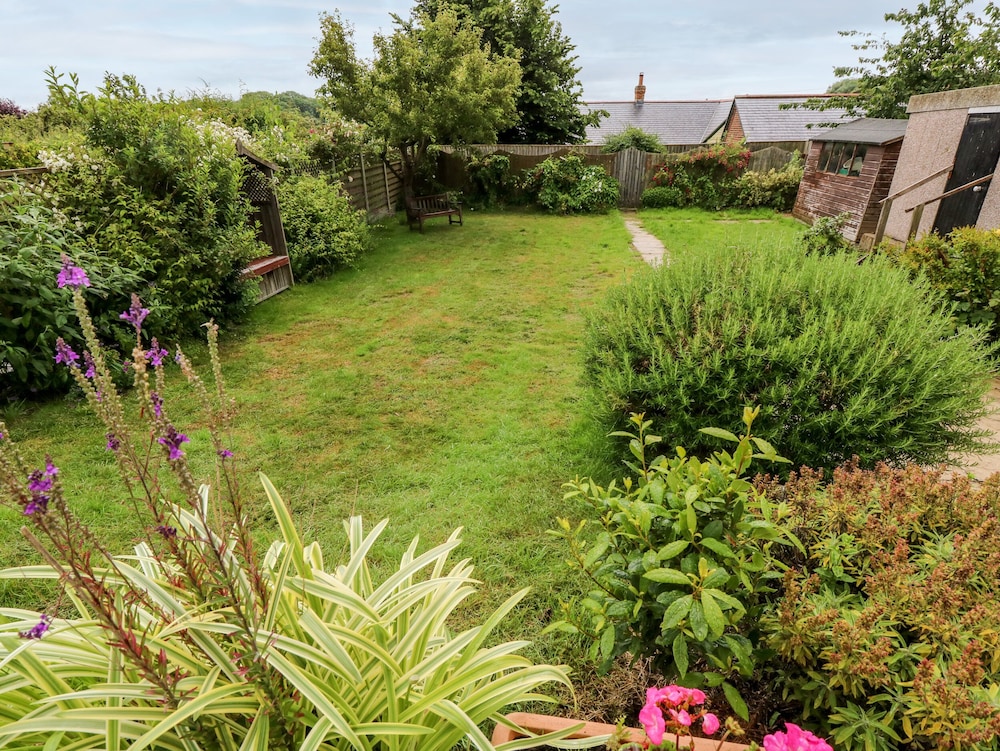 6 Heytesbury Road