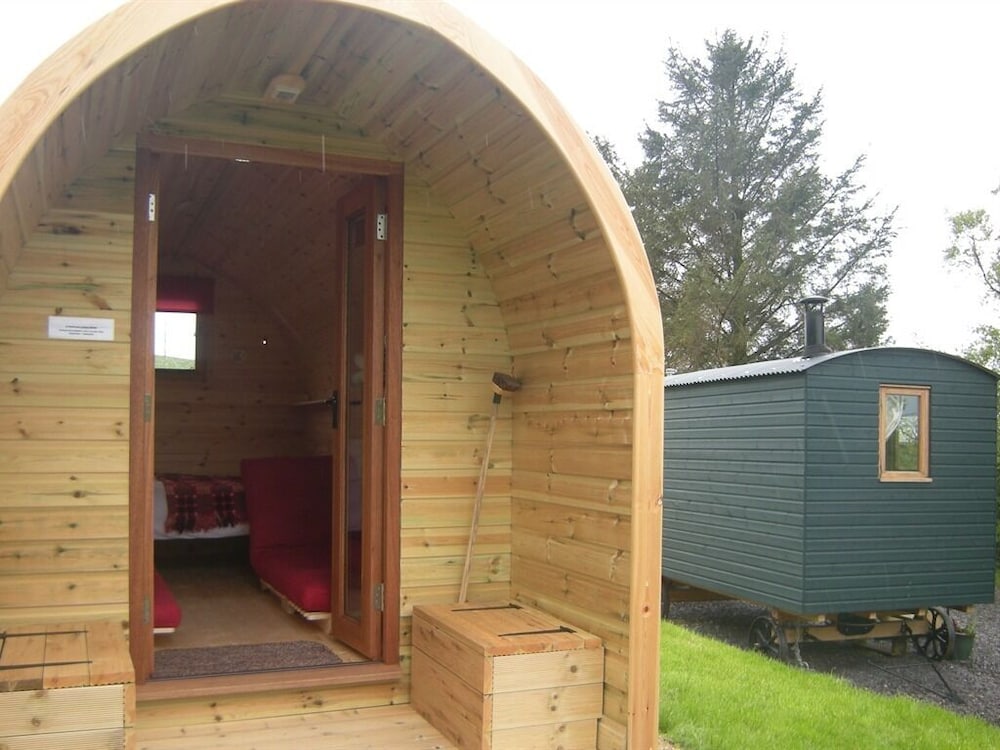Siabod Huts