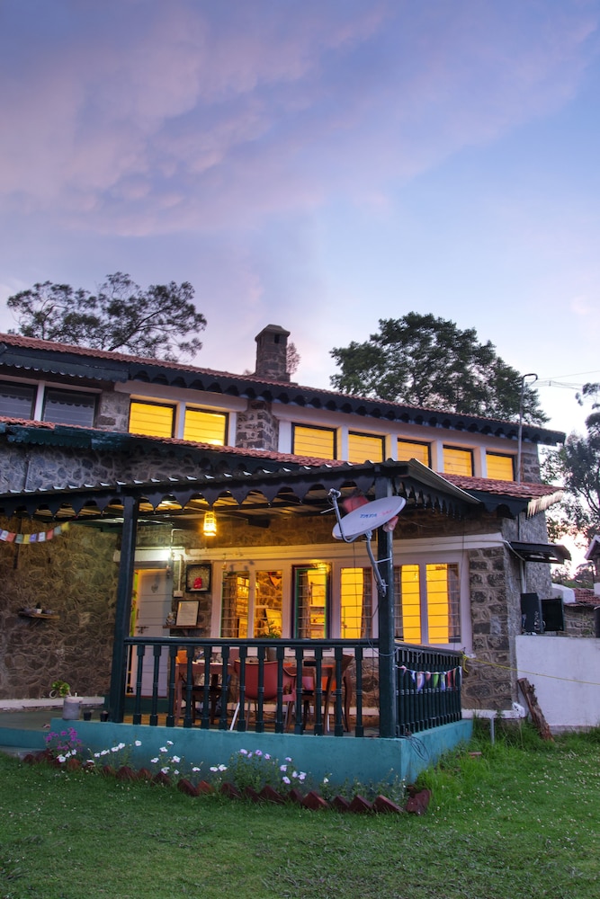 Wunderhaus Atists's Getaway and Homestay