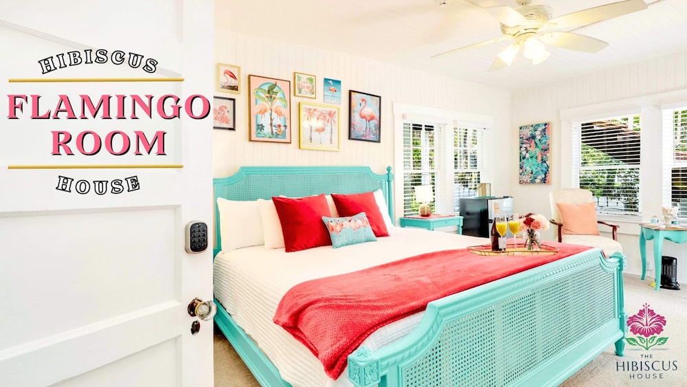 Hibiscus House Bed Breakfast Inn Flamingo Suite