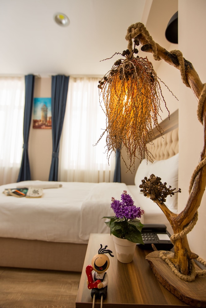 Corner Garden Otel - Image 6