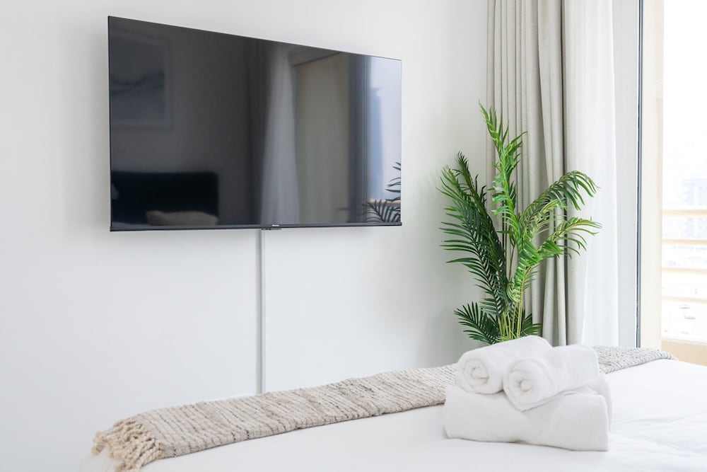 Charming and Cozy 2BR Stay in Dubai Marina