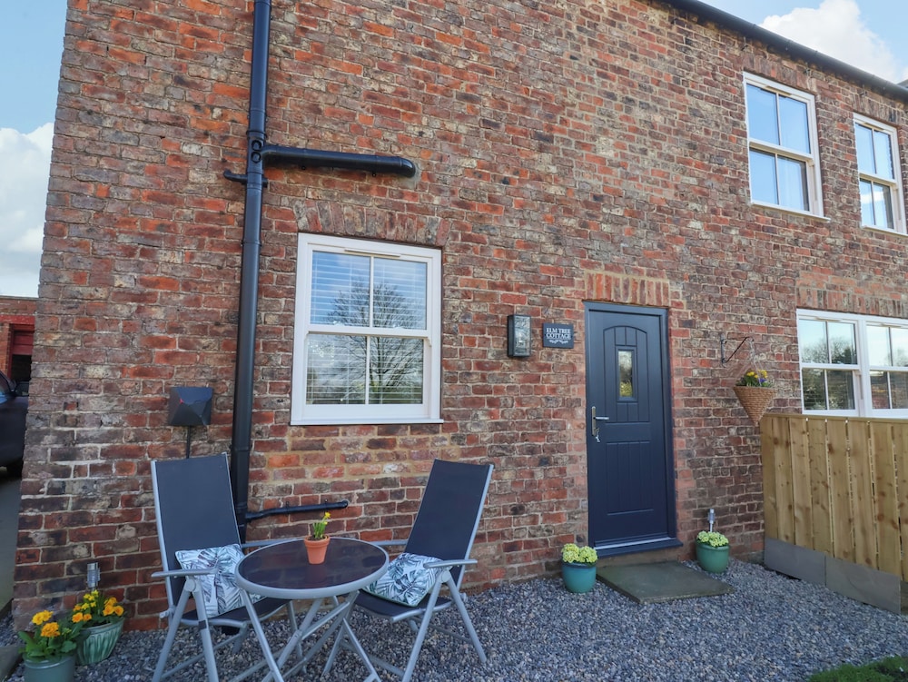 Elm Tree Cottage