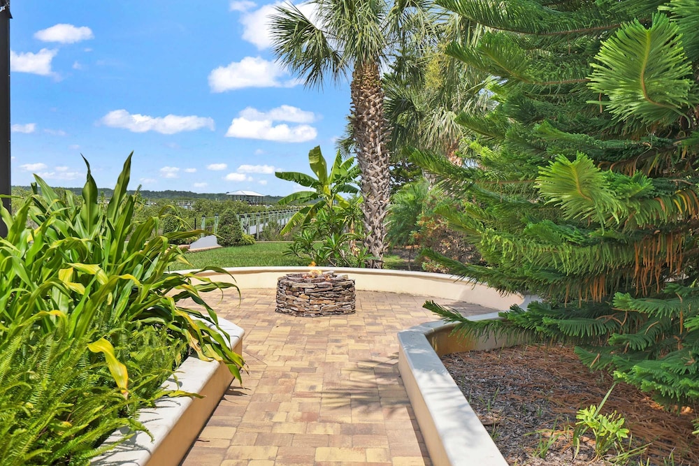 Sparkling Pool Balcony Sunsets Pool Table Dock